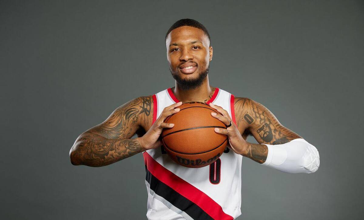 里尔队长鼓劲备战德甲莎拉波娃在RNG比赛中惊险取胜，密尔沃基雄鹿更衣室发声备战亚冠直接炸裂的简单介绍